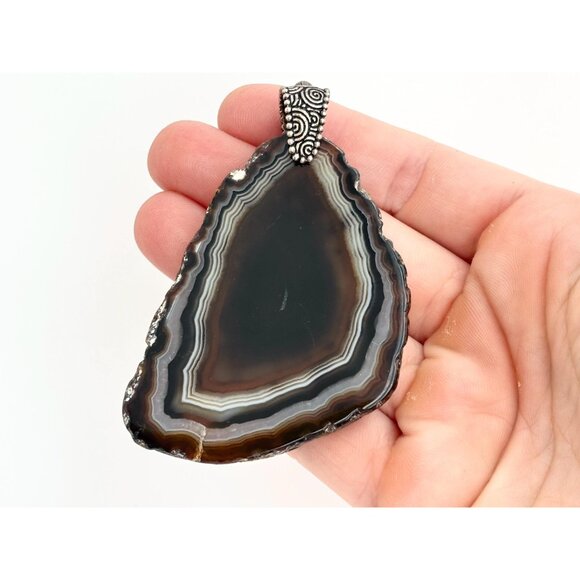Brown & White Banded Sliced Agate Geode Crystal Silver Toned Vintage Pendant - Picture 14 of 16